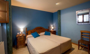 Отель Hotel Rural Los Cerezos de Yanguas  Янгвас